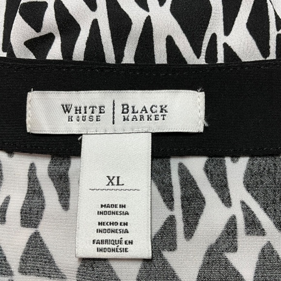 WHITE HOUSE BLACK MARKET Easy Care Sleeveless Black White Geometric Print Top XL - Picture 5 of 8